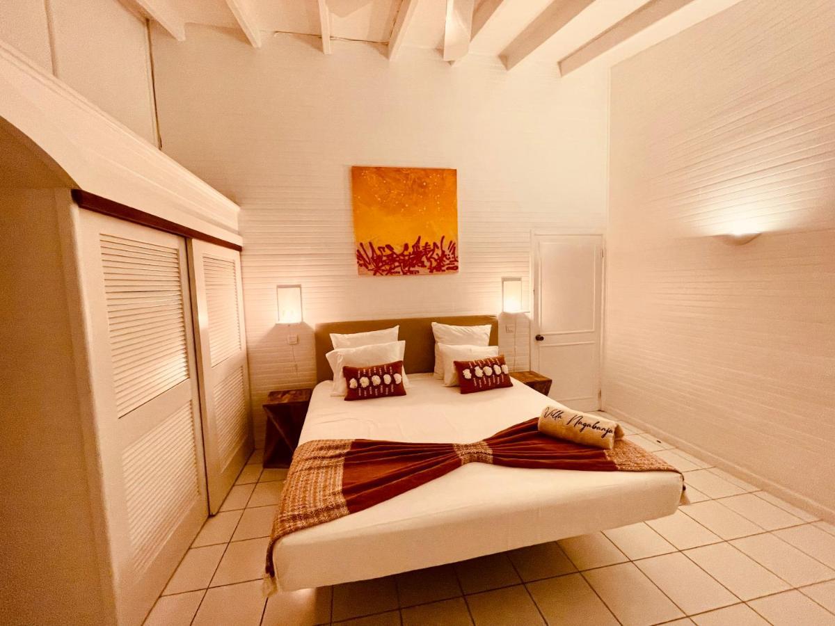 Villa Nagabaaja Swimming Pool, And Private Parking Anse Des Cayes ภายนอก รูปภาพ