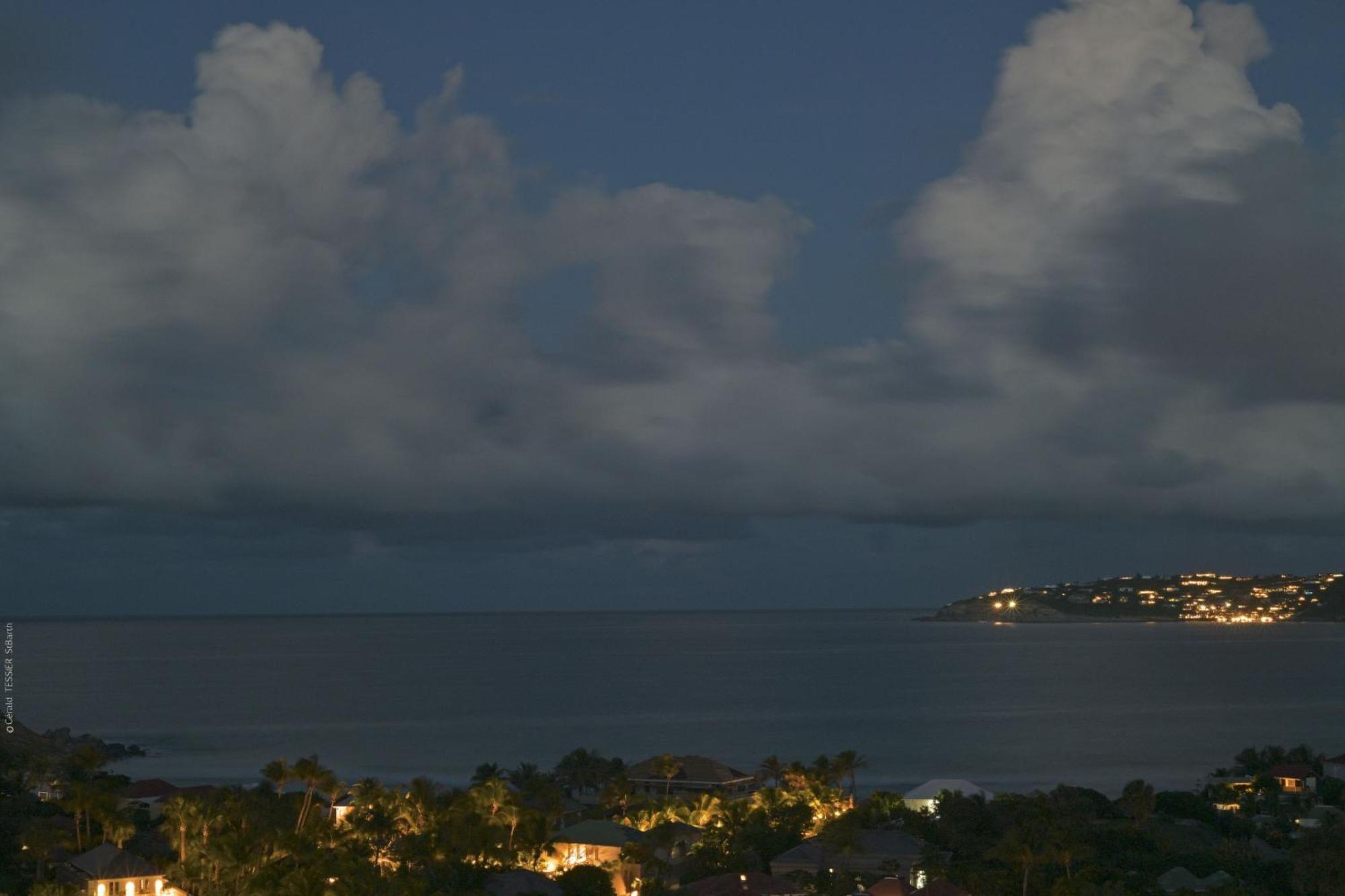 Villa Nagabaaja Swimming Pool, And Private Parking Anse Des Cayes ภายนอก รูปภาพ