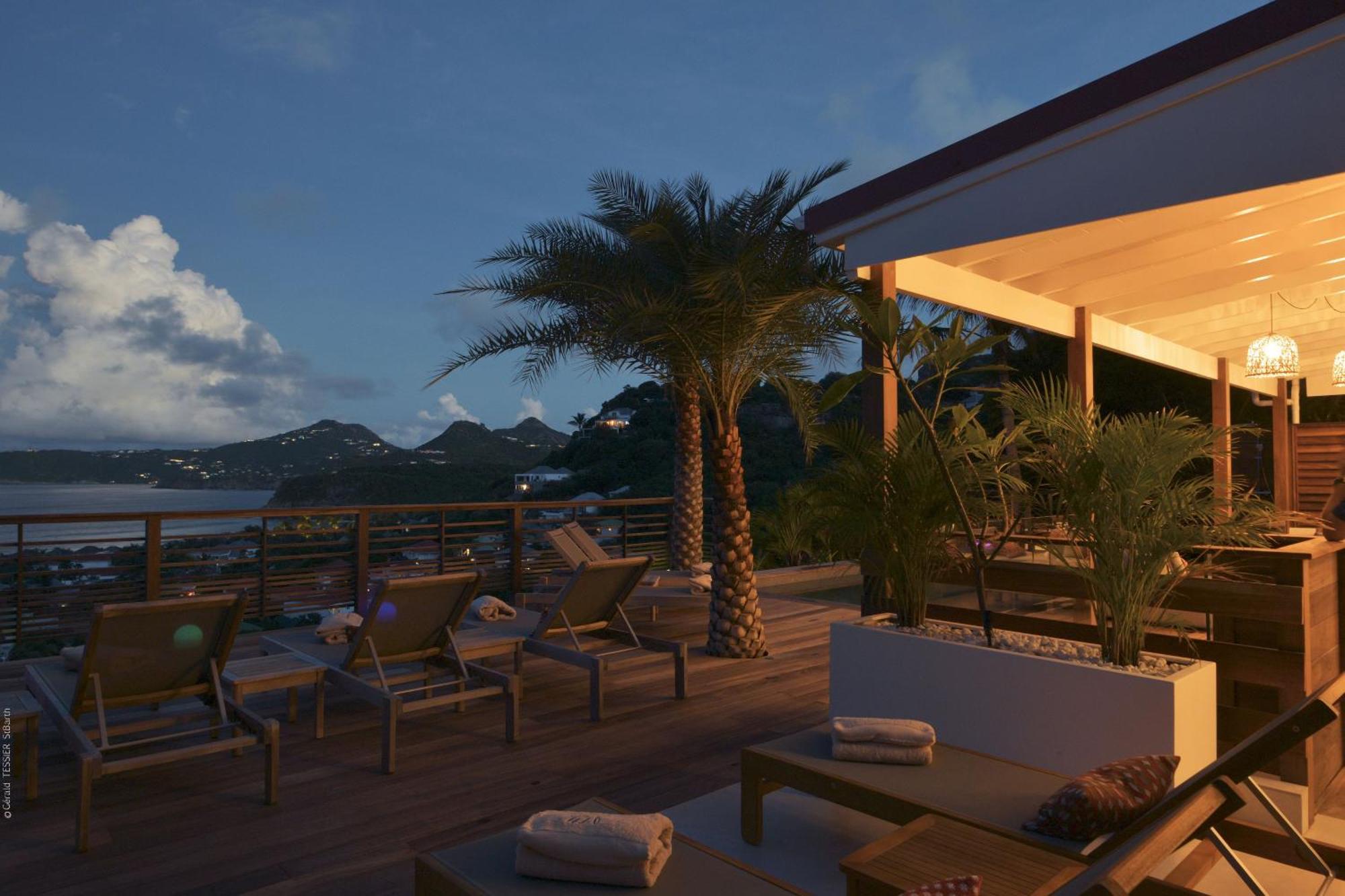 Villa Nagabaaja Swimming Pool, And Private Parking Anse Des Cayes ภายนอก รูปภาพ